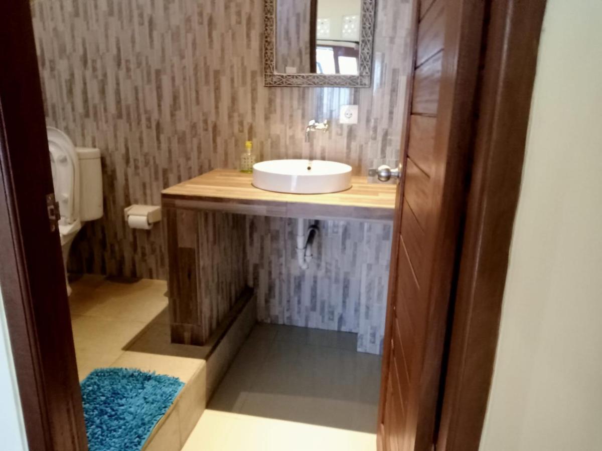 Yudis Guest House ウブド エクステリア 写真