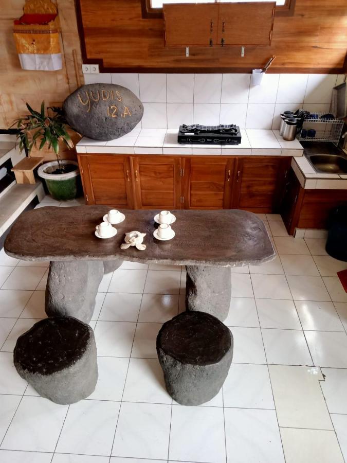 Yudis Guest House ウブド エクステリア 写真